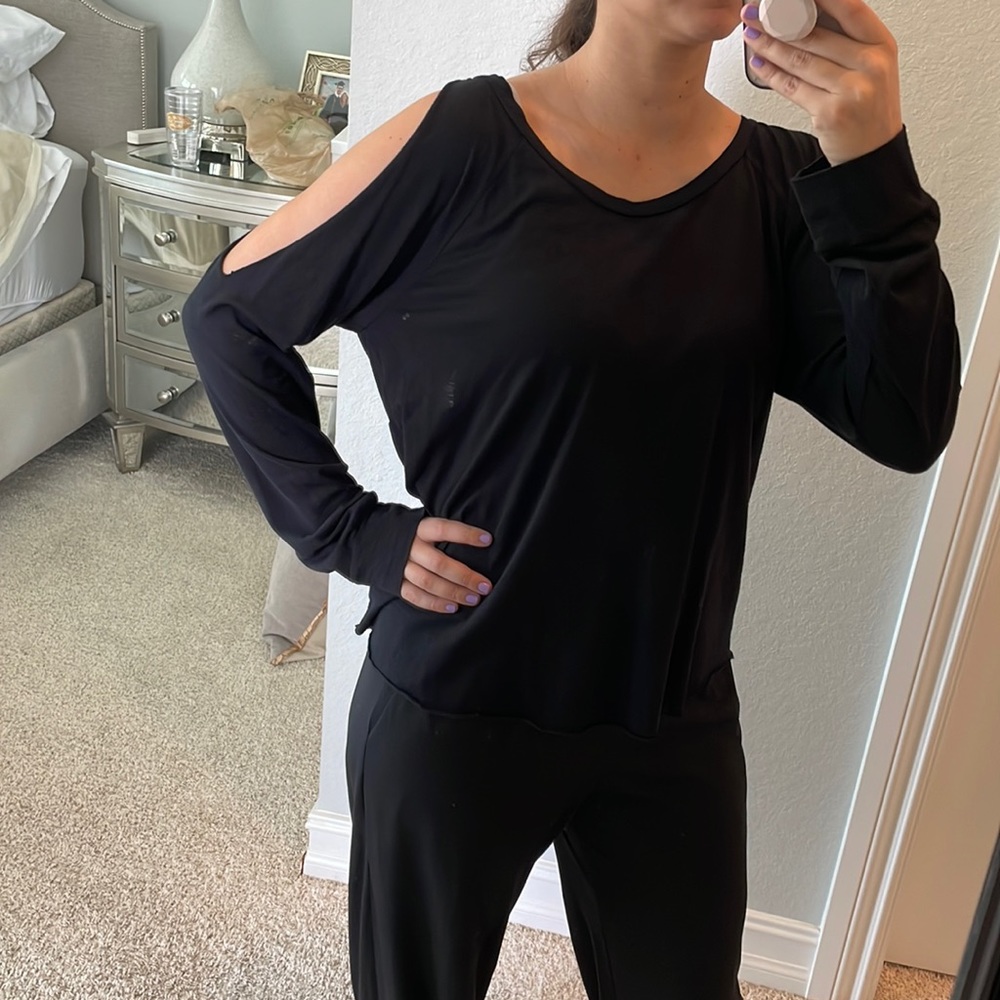 Lanston black cutout top